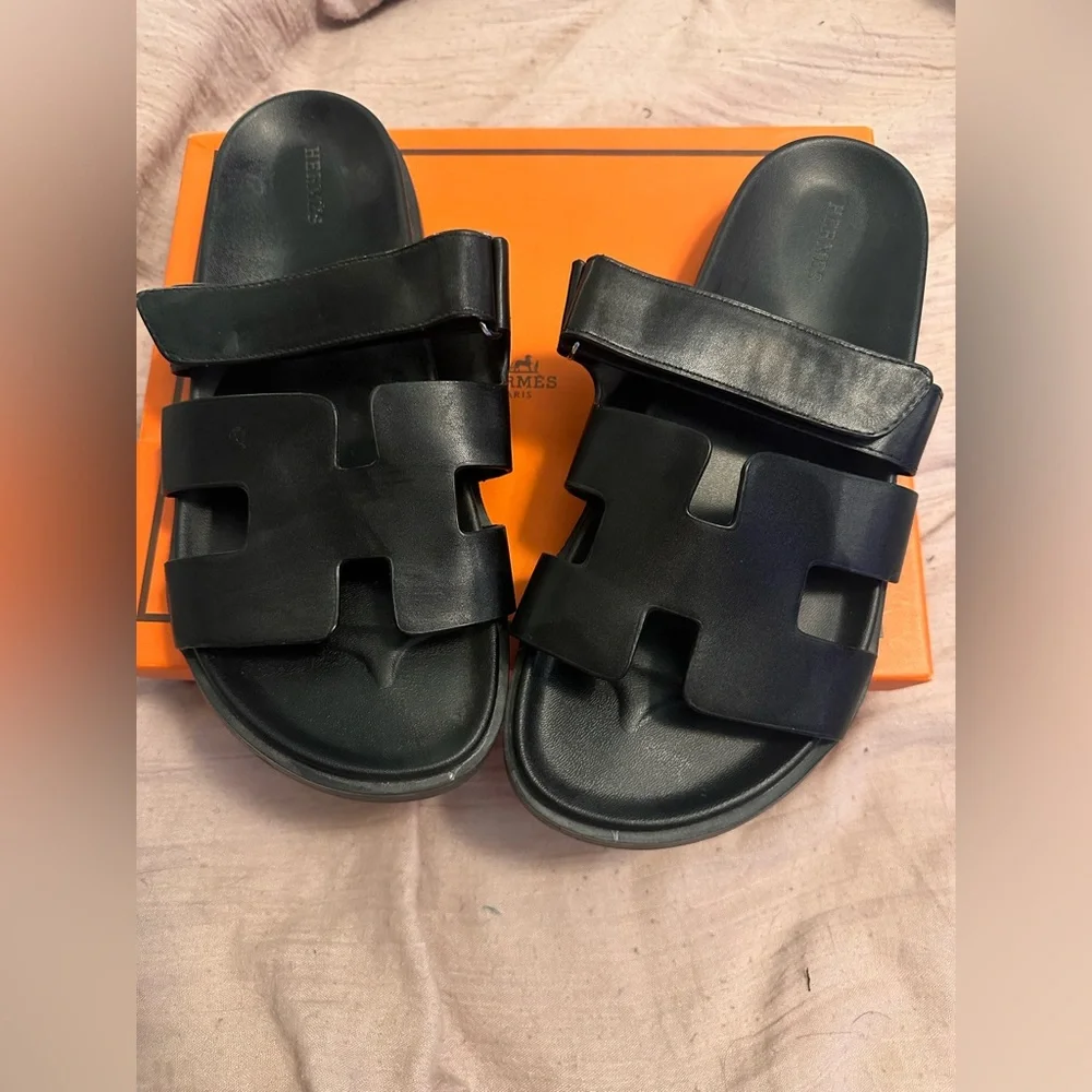 Black Slide Sandals - Picture 4 of 4